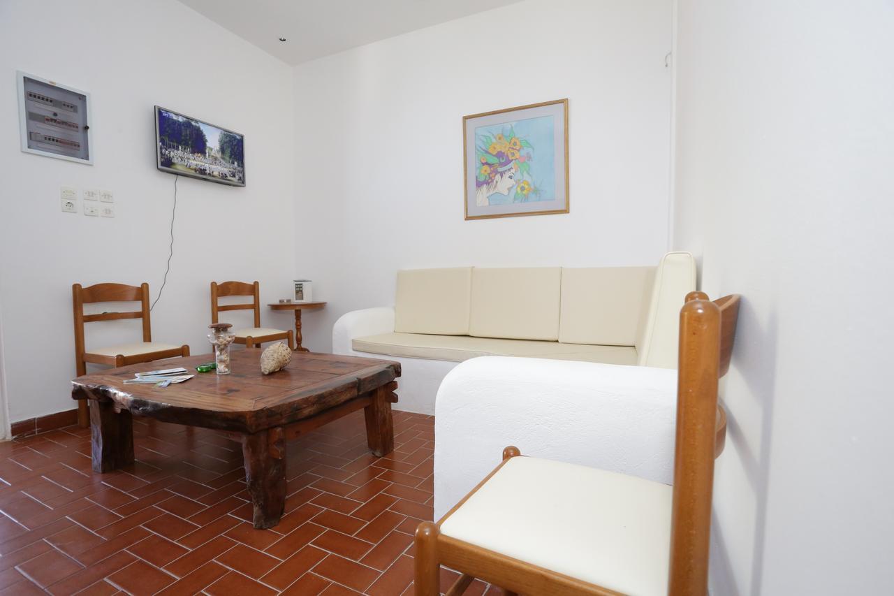 Artemis Suites Romanósz Kültér fotó